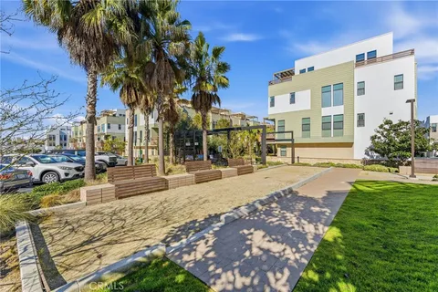 $1,698,000 | 1650 Topanga, Costa Mesa, CA 92627