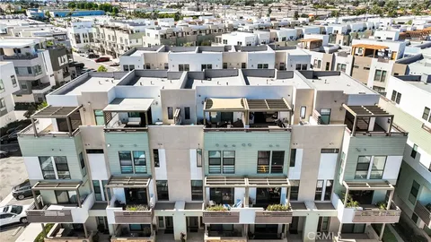 $1,698,000 | 1650 Topanga, Costa Mesa, CA 92627