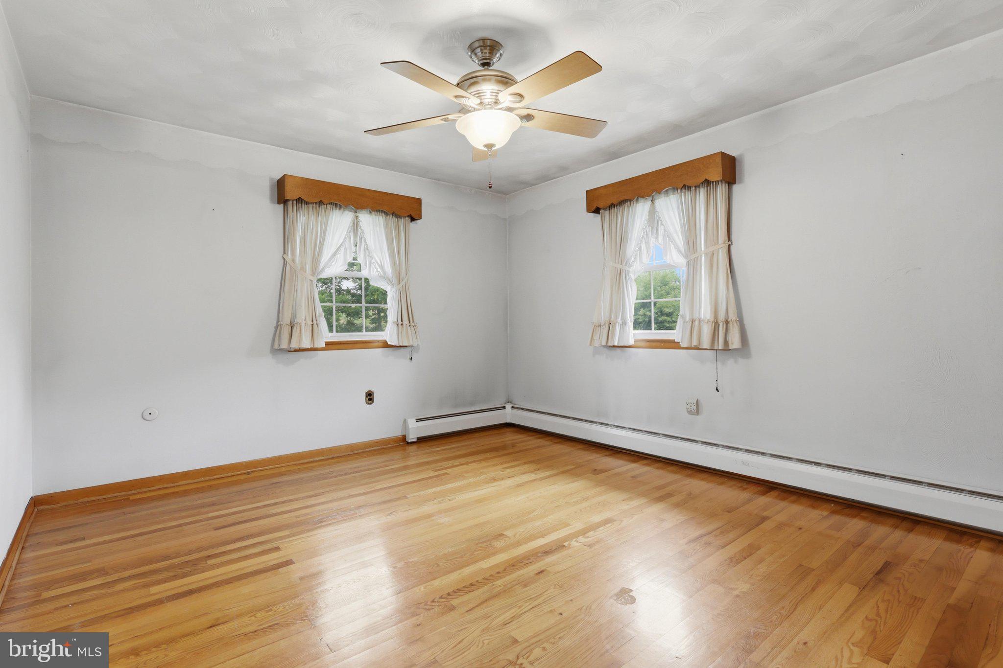 5893 Ambau Road Spring Grove, PA 17362 - Photo 22 of 42 IMG_3300