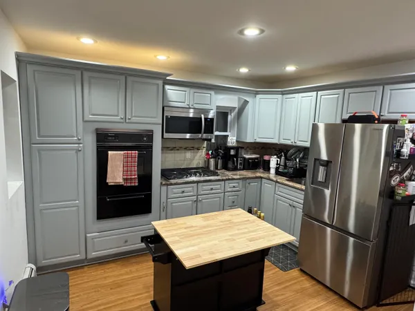 $3,300 | 809 Palisade Avenue, Unit 1, Union City, NJ 07087