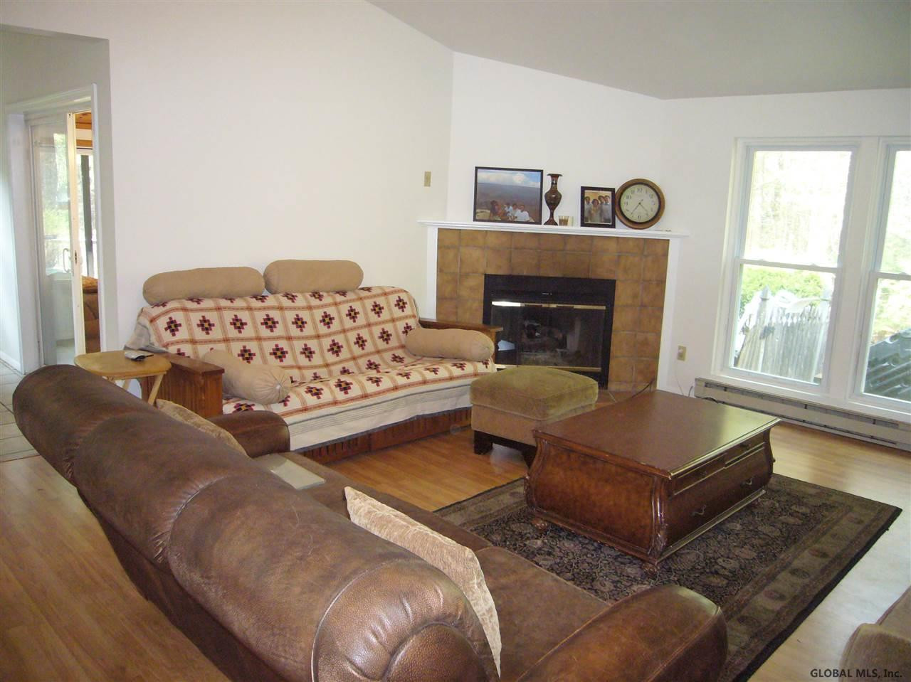 27 Glade Mallow Road Malta, NY 12020 - Photo 11 of 14 Photo 11