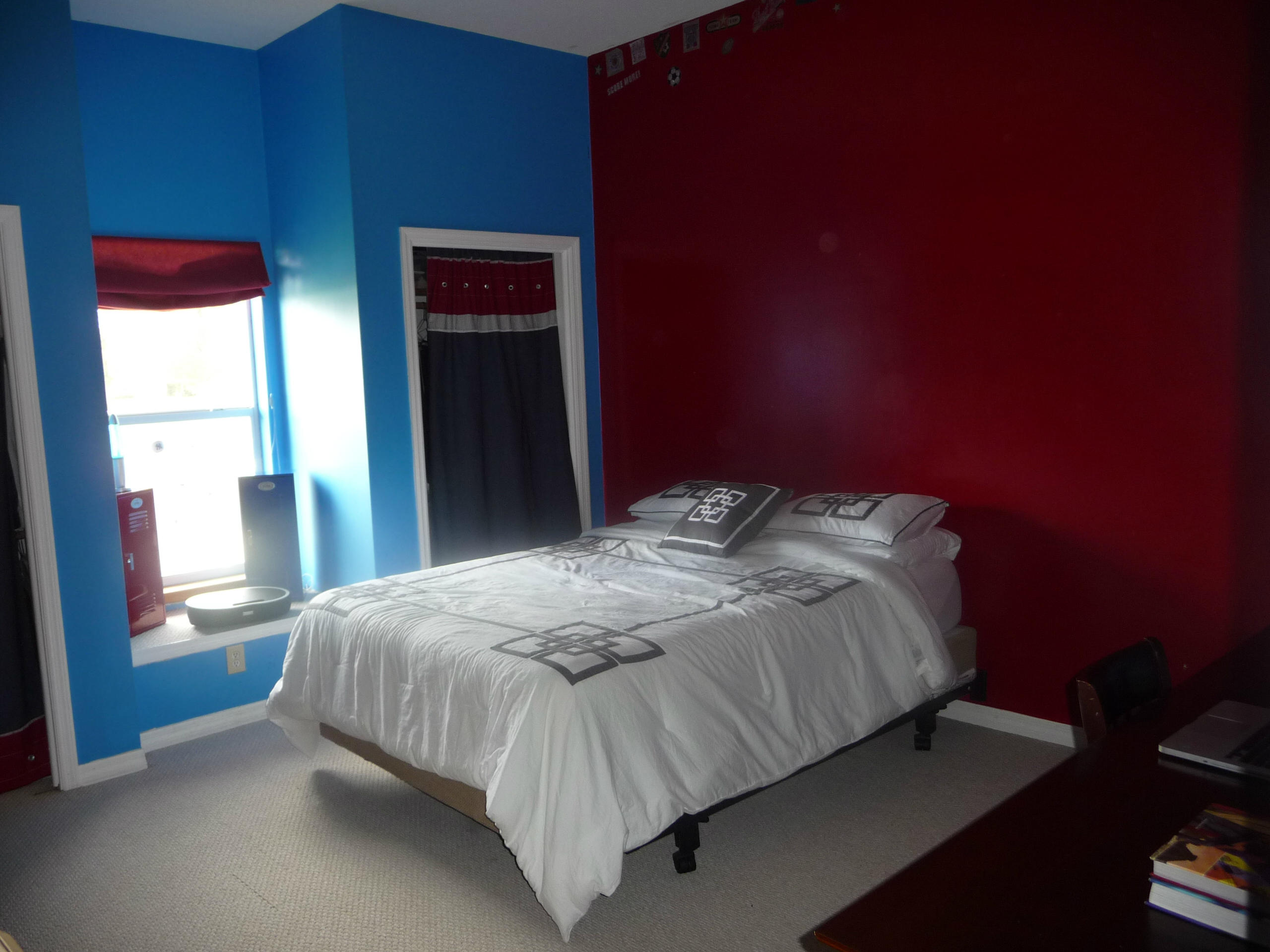 19655 118th Trail South, Unit FRNT Boca Raton, FL 33498 - Photo 12 of 31 a bedroom with a bed and a window