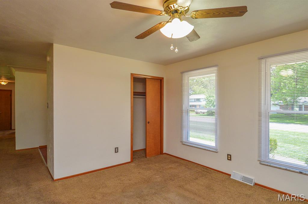 37 Hemlock Drive Belleville, IL 62221 - Photo 18 of 37