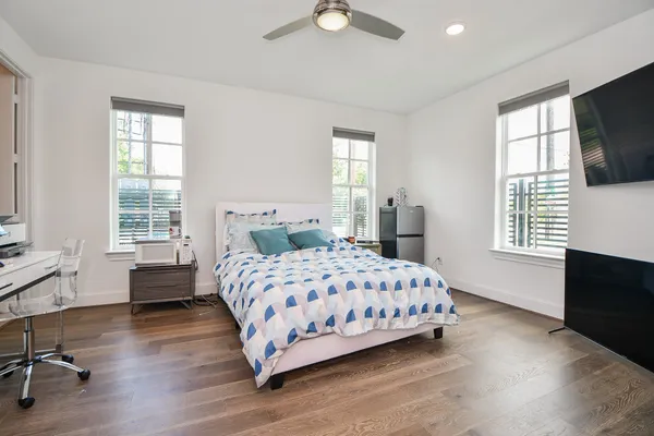 $3,000 | 703 Bringhurst Street, Houston, TX 77020
