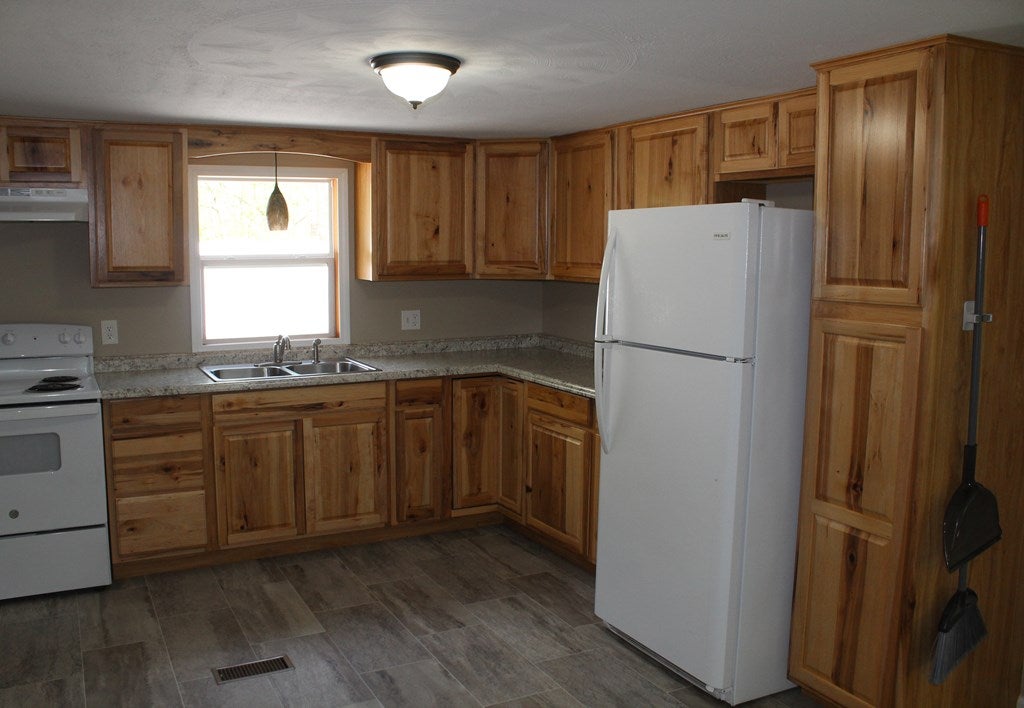 9500 Sipes Road Huntingdon, PA 16652 - Photo 6 of 14 Gallery Image 6