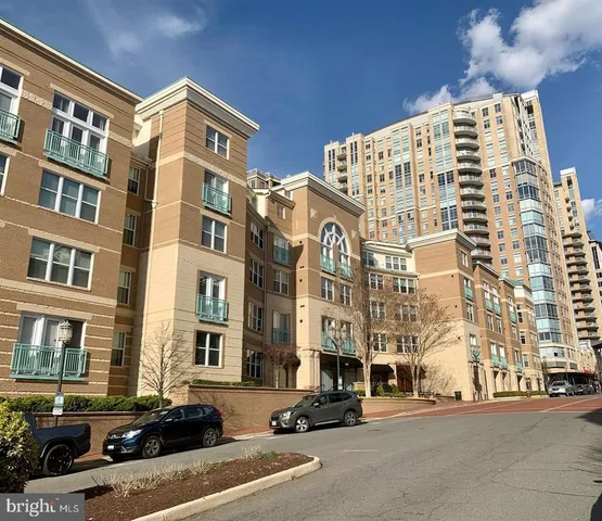 $600,000 | 12000 Market Street, Unit 436, Reston, VA 20190