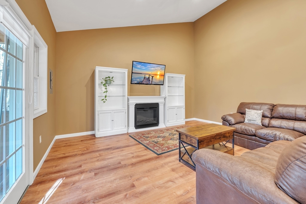 708 Spring Street Winchendon, MA 01475 - Photo 7 of 36 Gallery Image 7