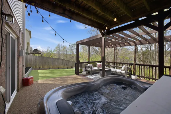 $489,000 | 7524 Cherokee Hills Road, Fairview, TN 37062