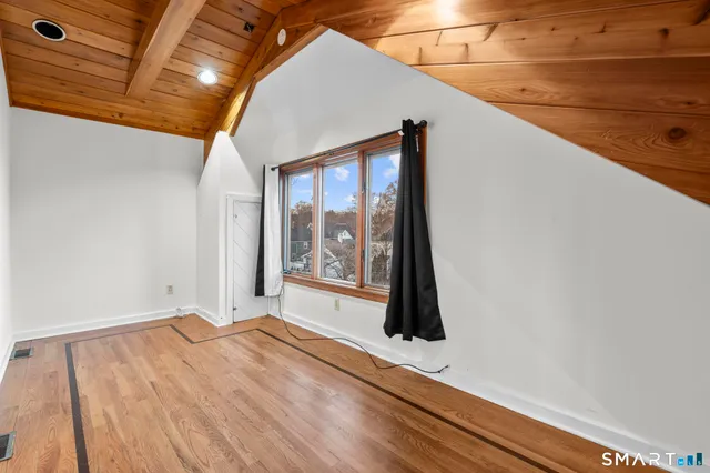 $4,200 | 33 Douglas Avenue, Unit 2, Stamford, CT 06906