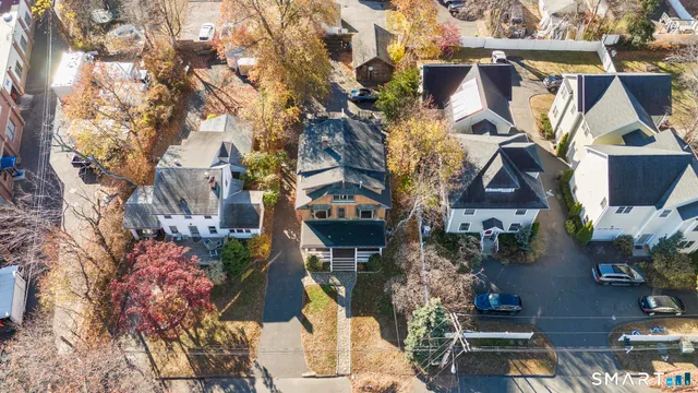 $4,200 | 33 Douglas Avenue, Unit 2, Stamford, CT 06906