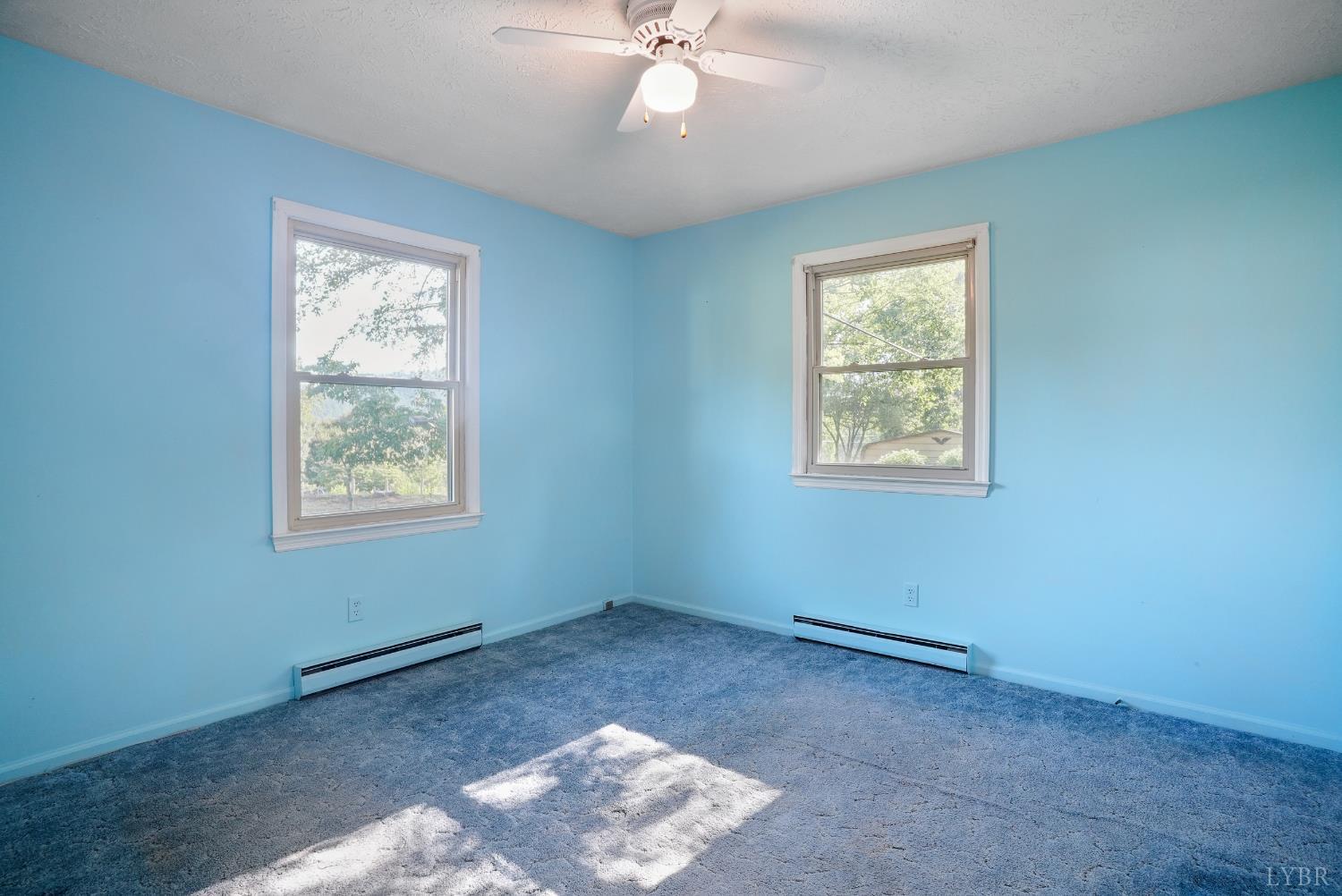 2294 High Peak Road Monroe, VA 24574 - Photo 24 of 53 a view of an empty room with a window