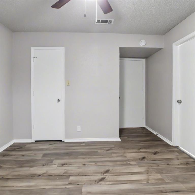 2511 West Prairie Street Denton, TX 76201 - Photo 4 of 10 a view of an empty room