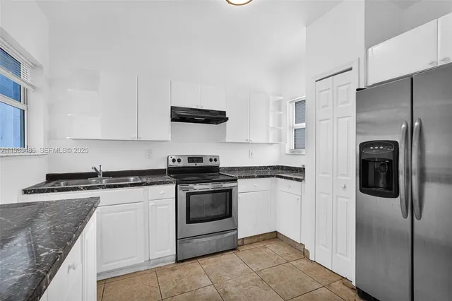 $298,000 | 636 Southwest 7th Terrace, Florida City, FL 33034