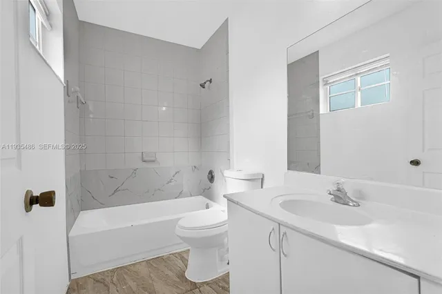 $298,000 | 636 Southwest 7th Terrace, Florida City, FL 33034