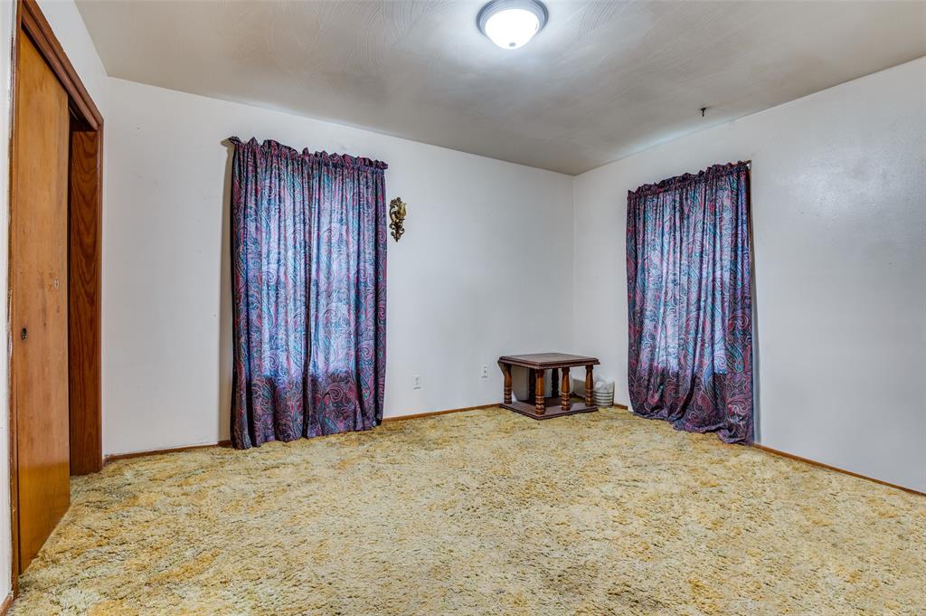 1447 Gillette Street Dallas, TX 75217 - Photo 11 of 12