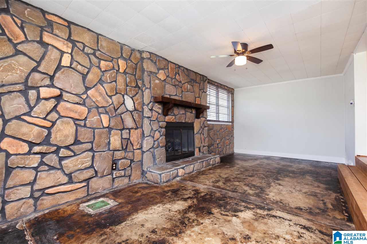 1824 Briar Meadow Road Birmingham, AL 35210 - Photo 5 of 32