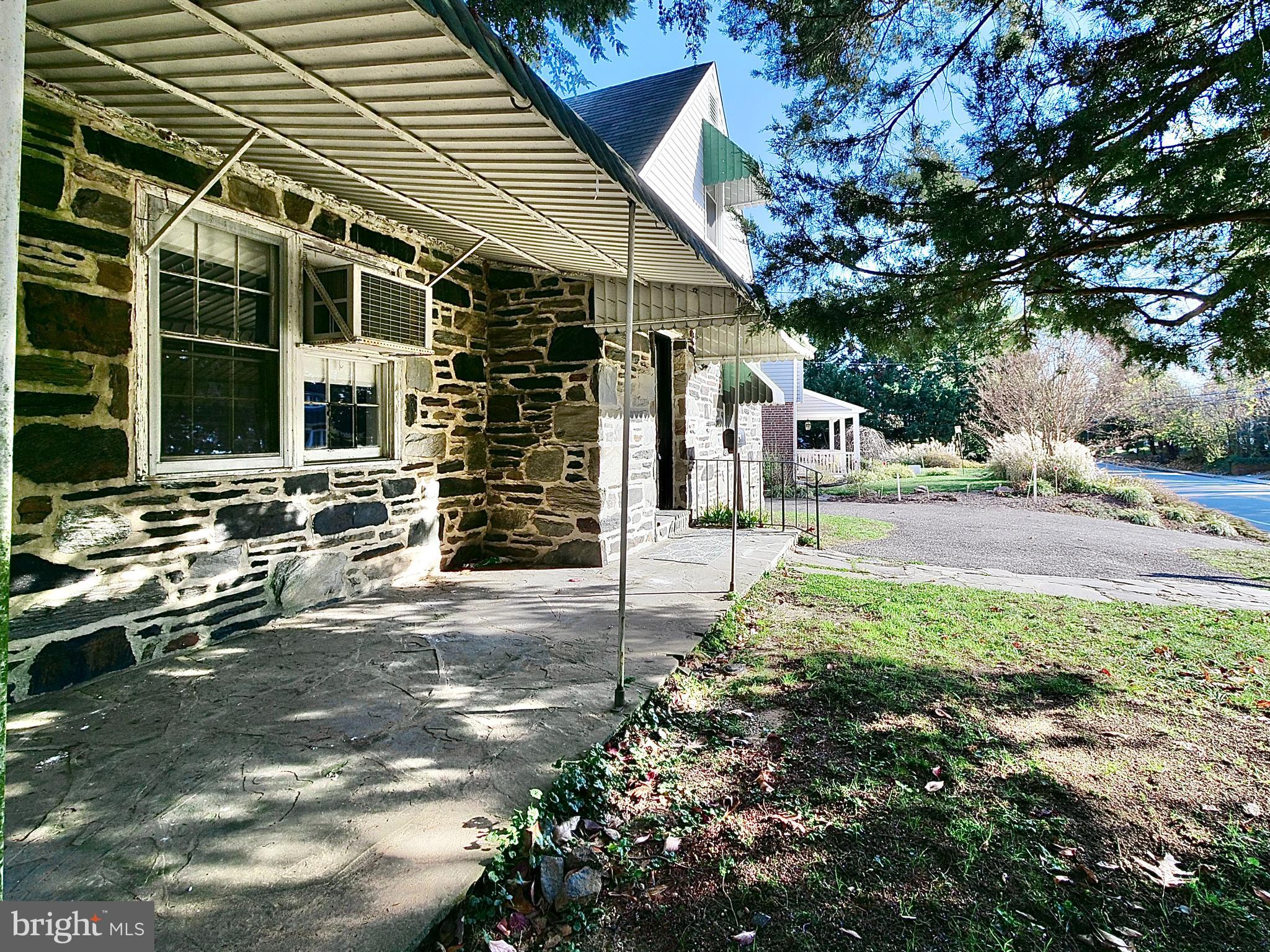 703 North Providence Road Media, PA 19063 - Photo 4 of 42