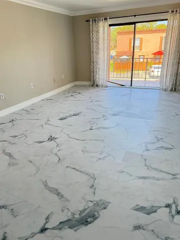 $2,100 | 7111 Miami Lakes Drive, Unit N6, Hialeah, FL 33014