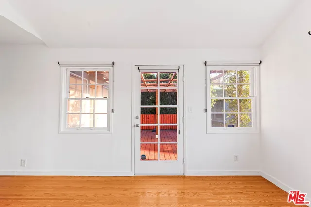 an empty room with window