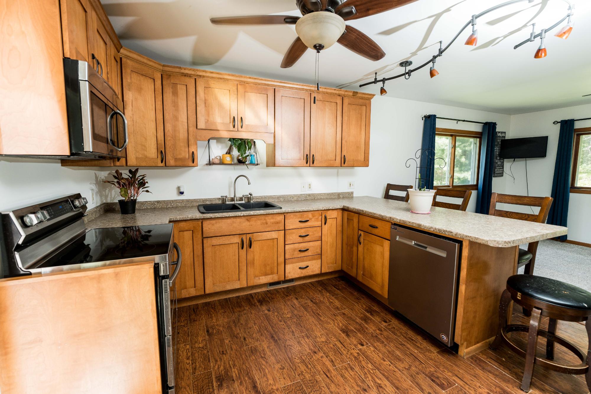3182 Wildflower Bay Road Rhinelander, WI 54501 - Photo 3 of 23 Gallery Image 3