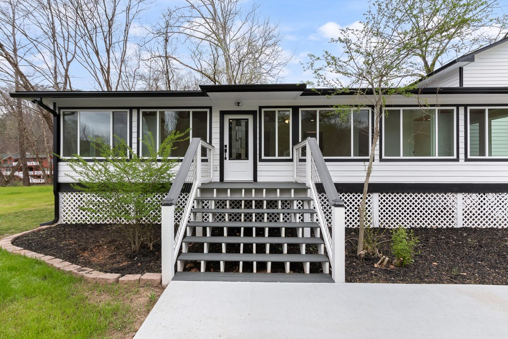 284 Smokeford Road Murphy, NC 28906 - Photo 4 of 121