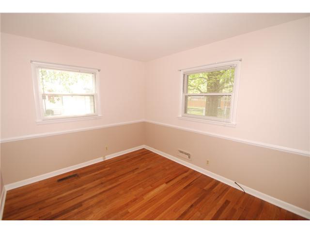 11249 Lantern Road Fishers, IN 46038 - Photo 10 of 15 Gallery Image 10