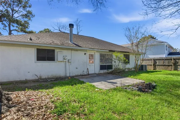 $1,800 | 4922 Temple Bell Drive, Spring, TX 77388