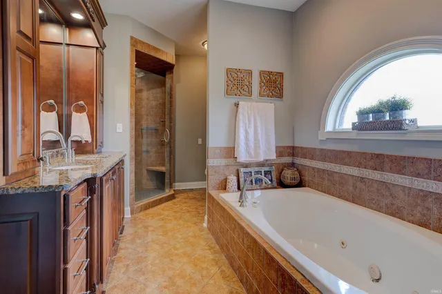 $850,000 | 868 North Country Road 350, Rockport, IN 47635