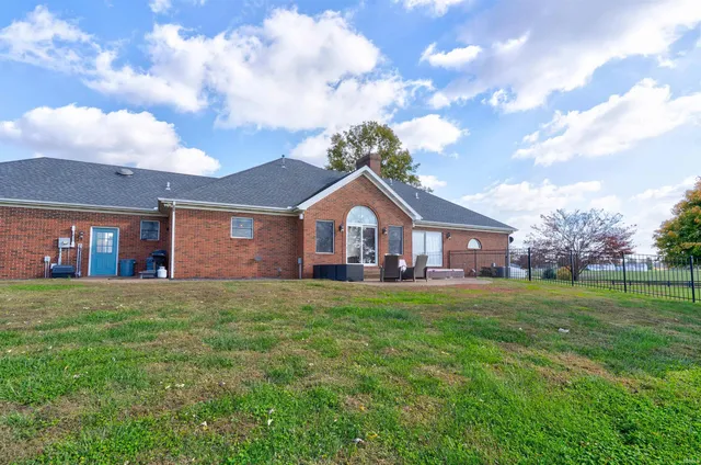 $850,000 | 868 North Country Road 350, Rockport, IN 47635