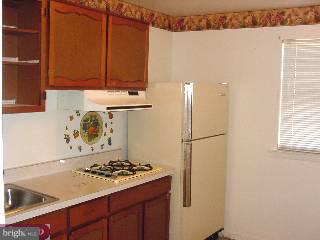 12449 Barbary Road Philadelphia, PA 19154 - Photo 3 of 6 Gallery Image 3