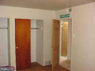 12449 Barbary Road Philadelphia, PA 19154 - Photo 4 of 6 Gallery Image 4