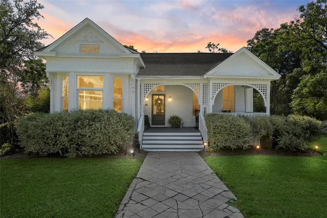 $527,500 | 724 North 19th Street, Waco, TX 76707