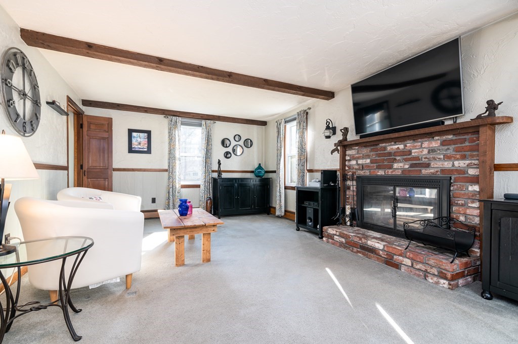 13 Lowell Road Pembroke, MA 02359 - Photo 13 of 31 Gallery Image 13