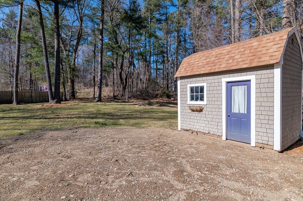 13 Lowell Road Pembroke, MA 02359 - Photo 27 of 31 Gallery Image 27