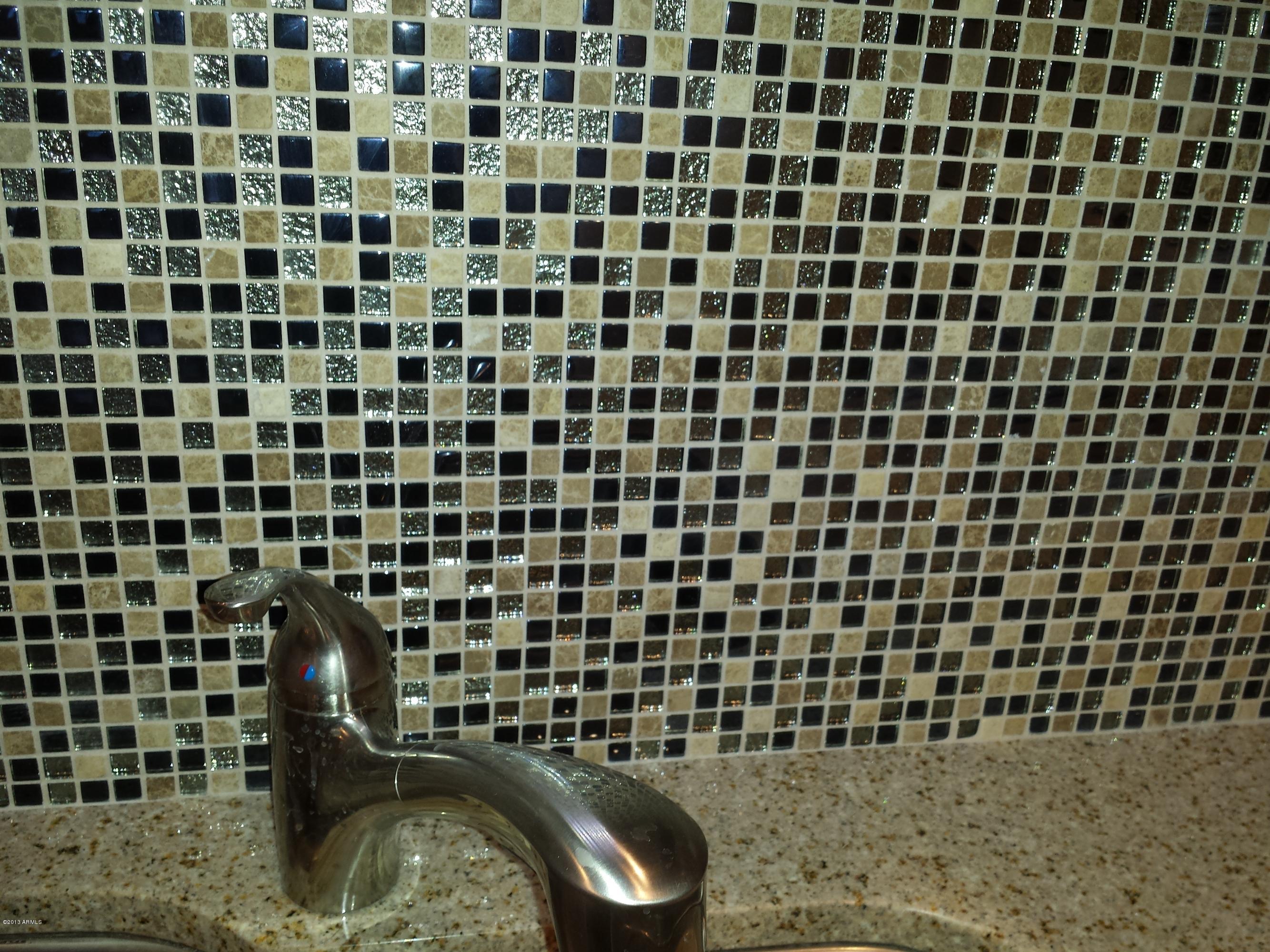 2301 West Bloomfield Road Phoenix, AZ 85029 - Photo 9 of 26 20131219_163806