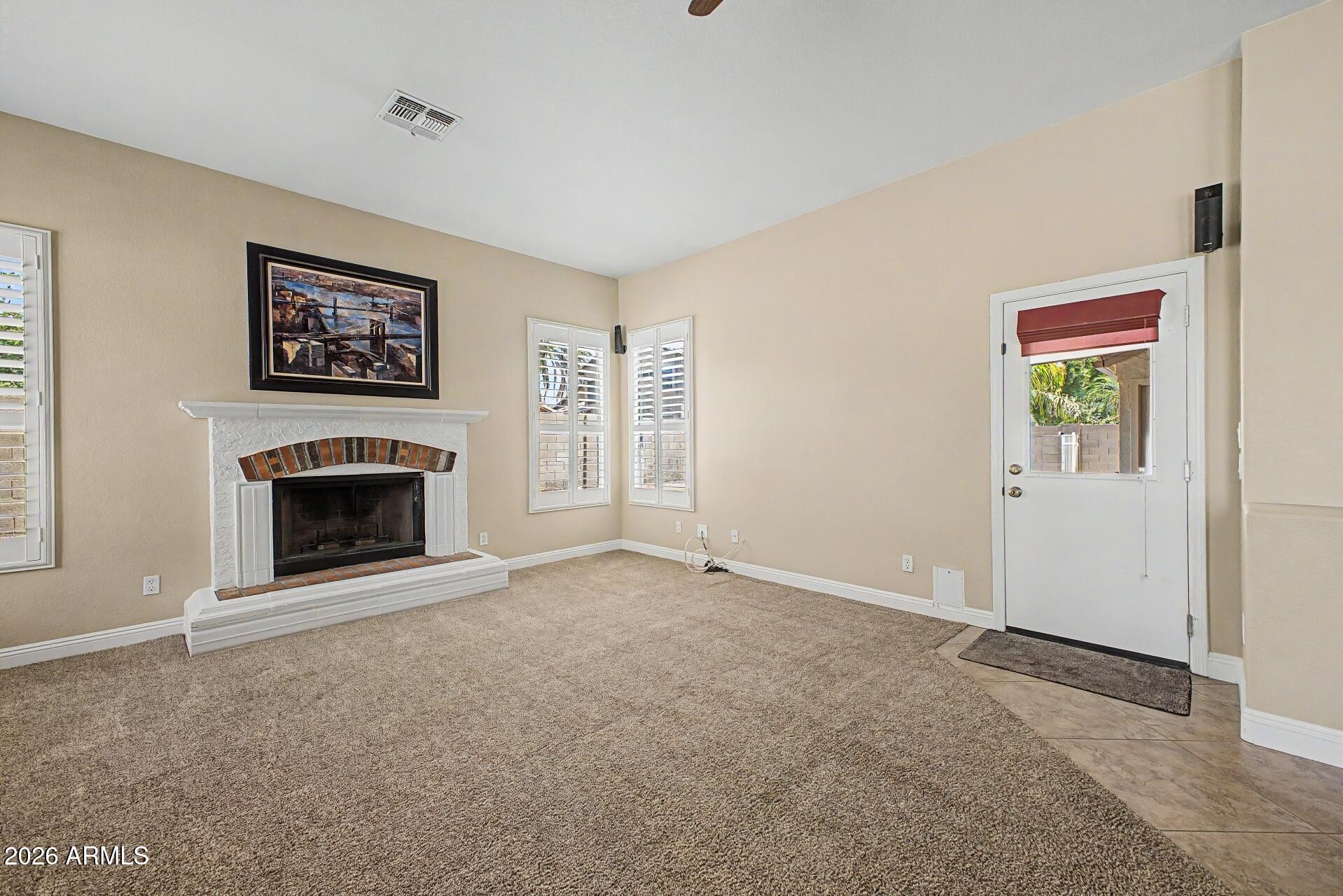 221 South Quartz Street Gilbert, AZ 85296 - Photo 13 of 36 18-Quartz