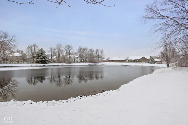 $499,990 | 2048 Whitetail Court, Avon, IN 46123