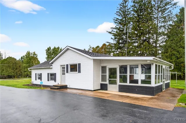 $209,900 | 3405 Center Street, Verona, NY 13054