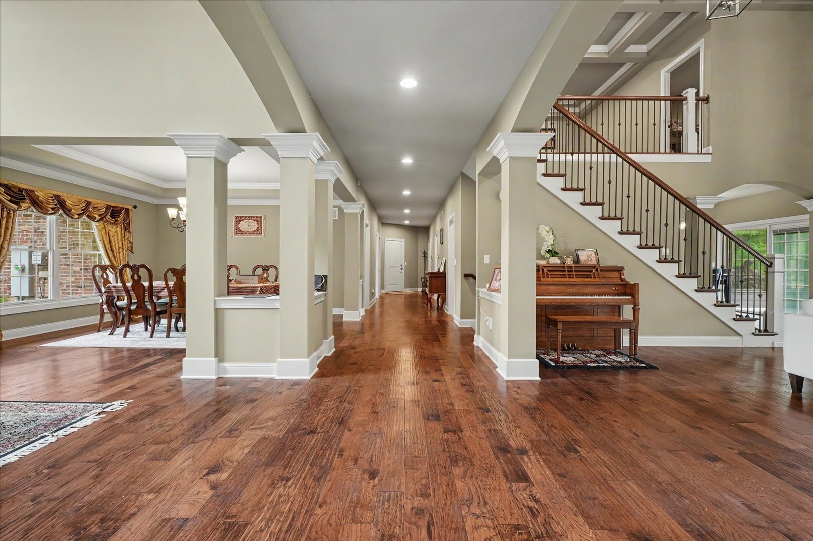 1309 Cross Creek Road Mahomet, IL 61853 - Photo 17 of 95