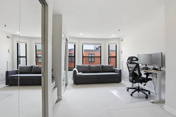 $6,600 | 390 Commonwealth Avenue, Unit 801, Boston, MA 02215