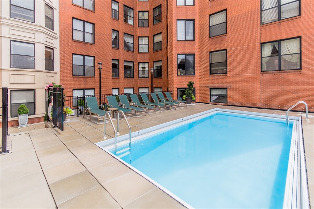 390 Commonwealth Avenue, Unit 801 Boston, MA 02215 - Photo 17 of 17