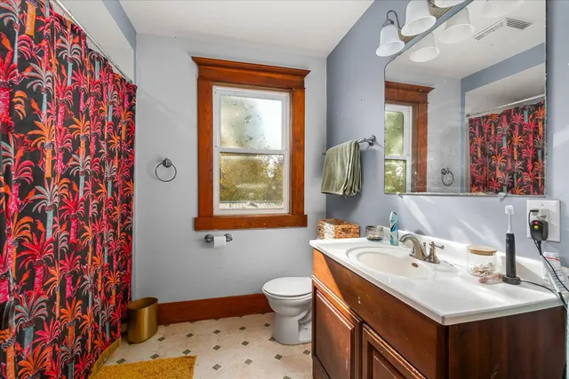 $225,000 | 305 West Park Street, Sheridan, IL 60551