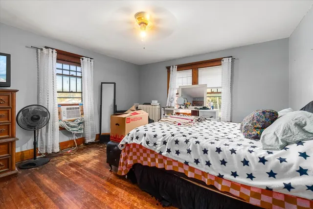 $225,000 | 305 West Park Street, Sheridan, IL 60551