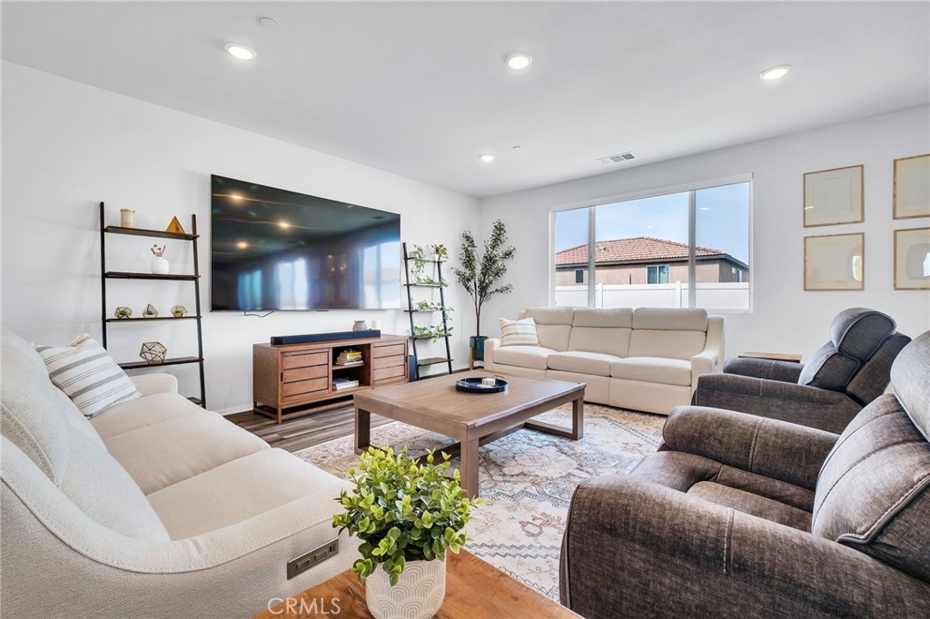 9602 Lasorda Court Riverside, CA 92503 - Photo 21 of 55