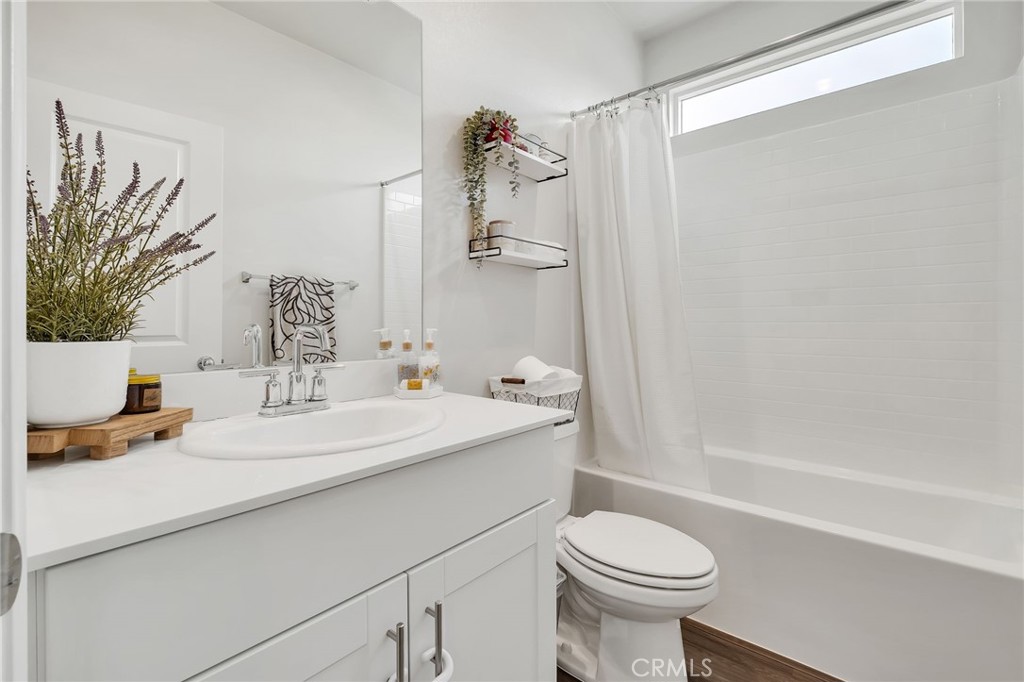 9602 Lasorda Court Riverside, CA 92503 - Photo 8 of 55