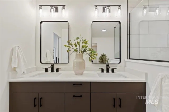 $795,000 | 2043 South Makar Lane, Boise, ID 83706