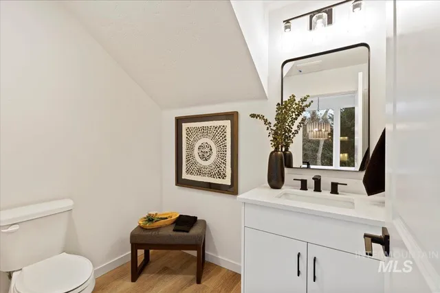 $795,000 | 2043 South Makar Lane, Boise, ID 83706