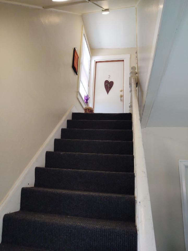 43 Stowe Street Waterbury, VT 05676 - Photo 5 of 28