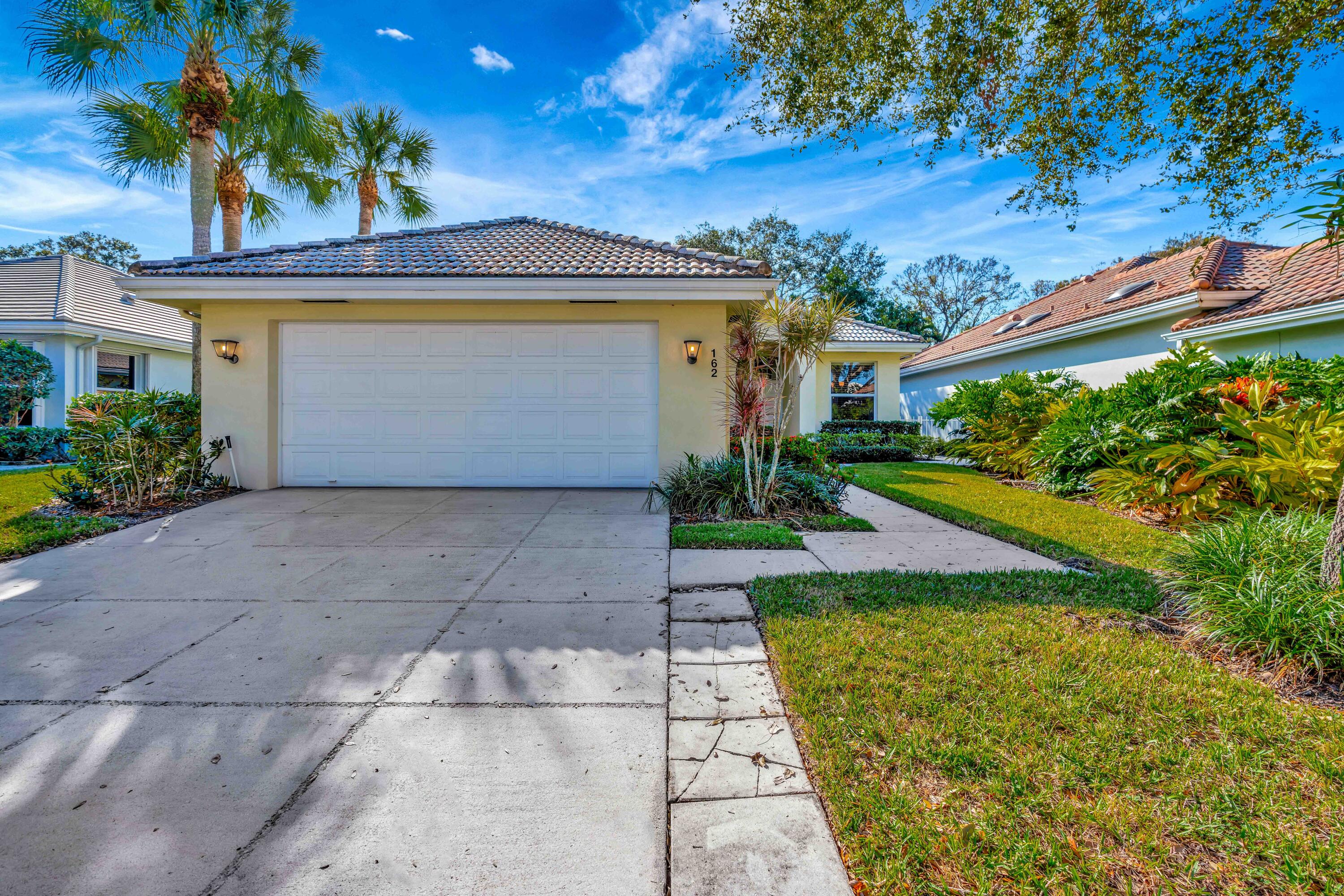 162 Hampton Circle Jupiter, FL 33458 - Photo 3 of 46 _MLP0294