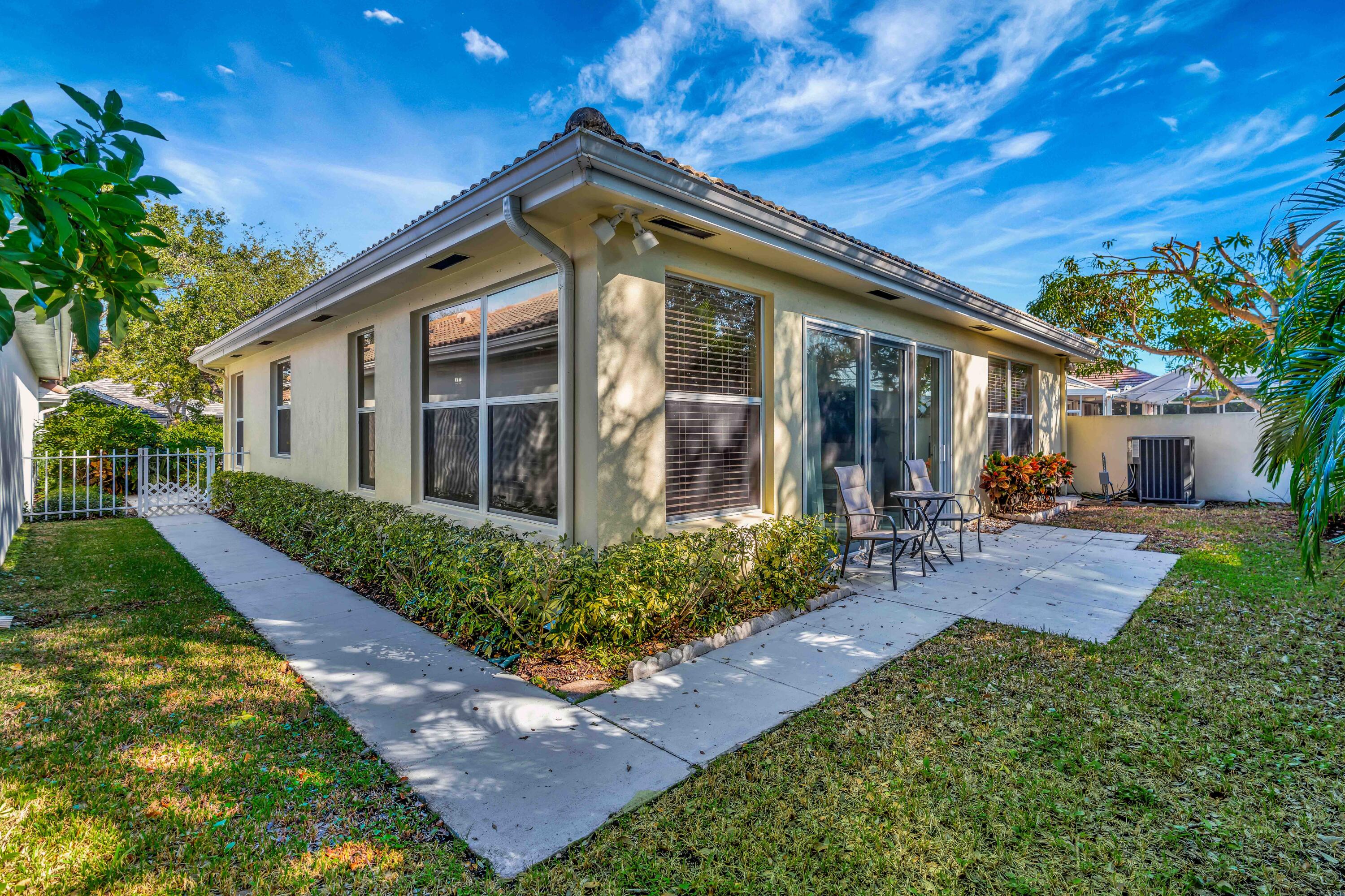 162 Hampton Circle Jupiter, FL 33458 - Photo 44 of 46 _MLP0264